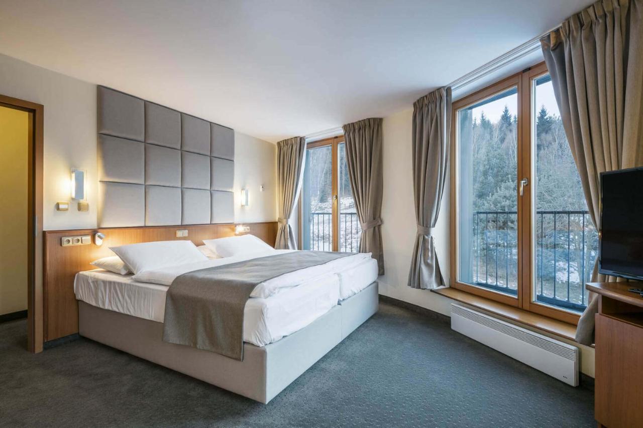 Hotel Ostrov Tisá Dış mekan fotoğraf
